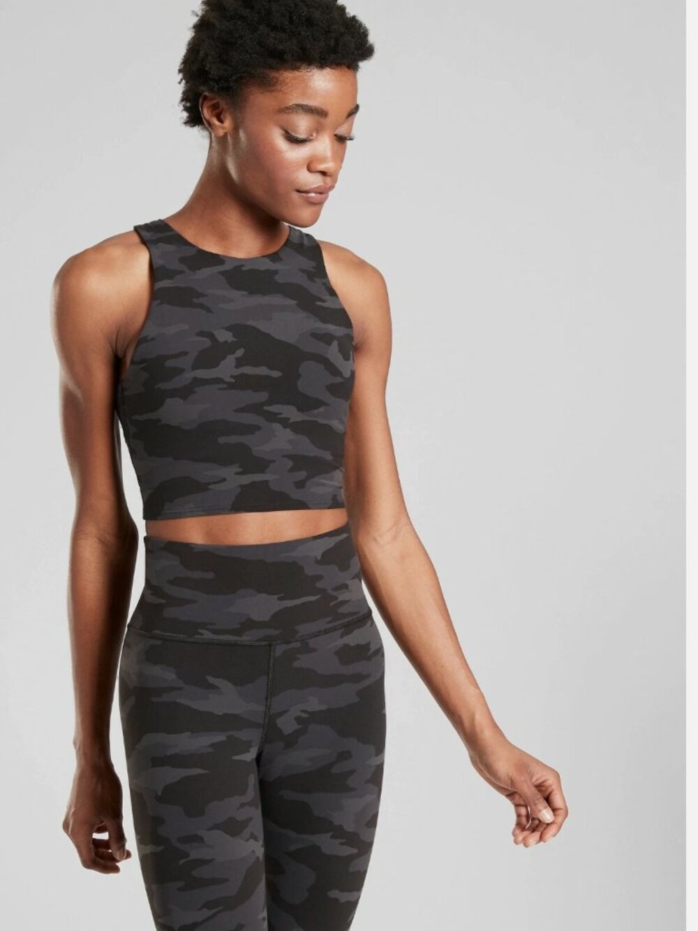Athleta Conscious Crop A-C Printed Powervita Black Camo NWT Size S